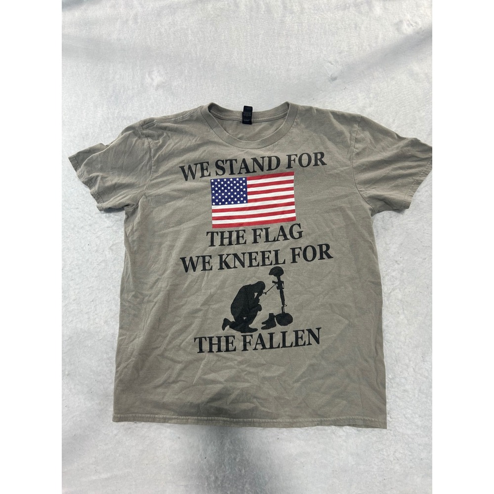 Gildan Patriotic We Stand For The‎ Flag We Kneel For The Fallen T-Shirt Large